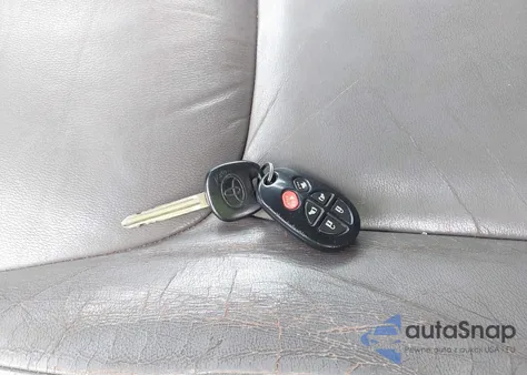 2007 Toyota Sienna Xle из США, поврежденный, VIN 5TDZK22C47S093021